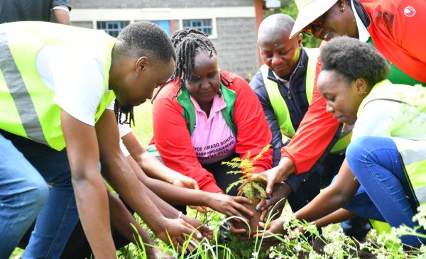 Centre collaborates with community leadership to facilitate mentorship program for adolescents and youth